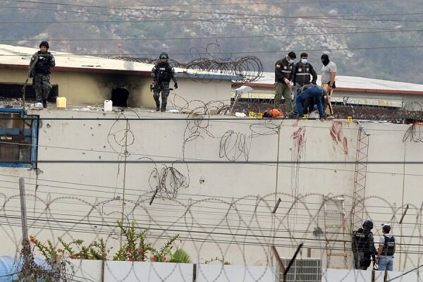 8 people killed in attempted breakout from Somalia prison