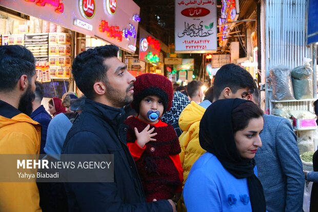 Kermanshah bazaar ahead of Nowruz
