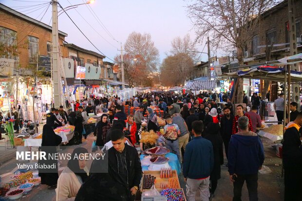Kermanshah bazaar ahead of Nowruz
