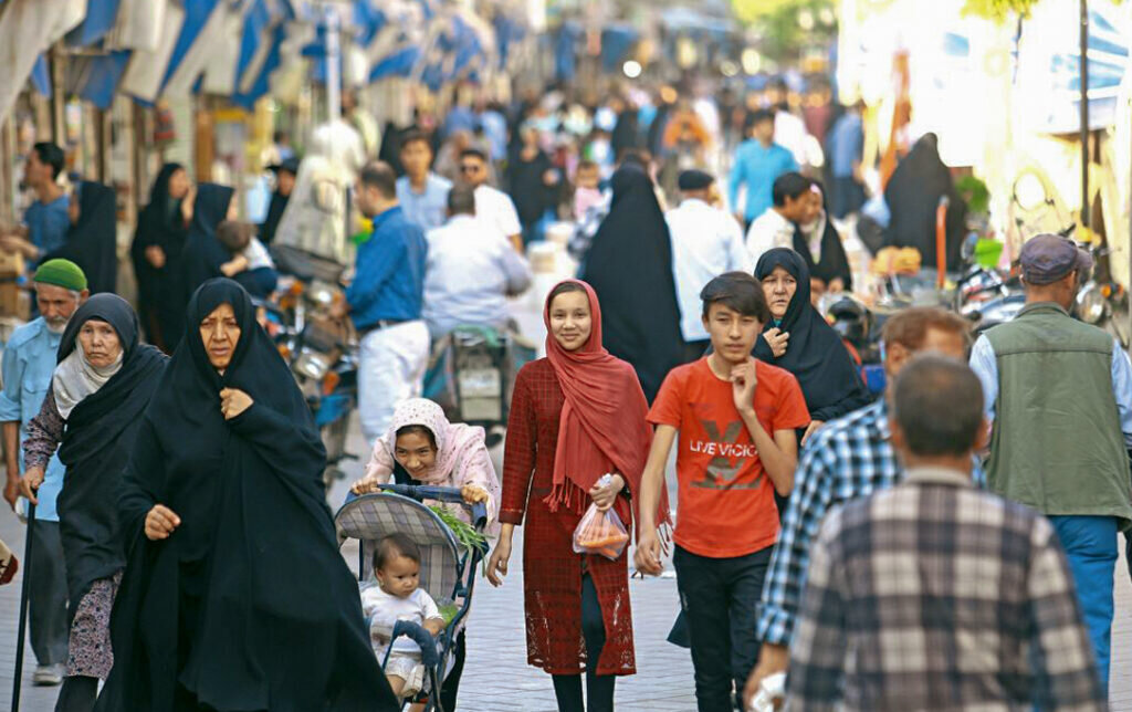 جداسازی افغانستانی‌ها از جامعه، سیاست درستی نیست!