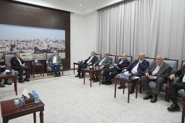 Iran FM meets head of Hamas Council in Doha