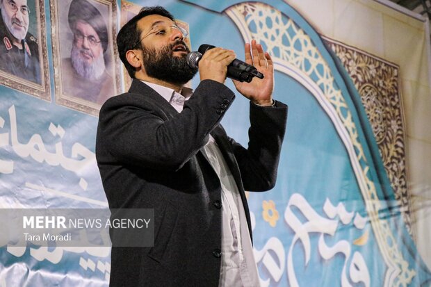 People convene in Rasht to celebrate Gaza resistance victory
