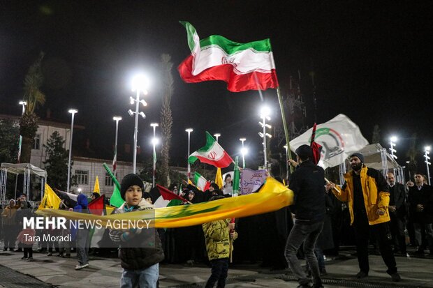 People convene in Rasht to celebrate Gaza resistance victory
