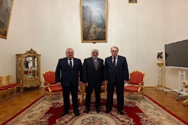Iran, Russia diplomats confer on latest Syria developments