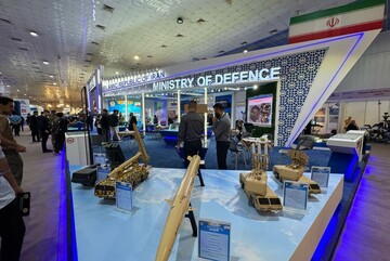 Iran showcases weaponry achievements in Iraq Defense Expo
