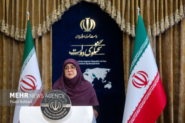 Presser of Iranian government spokeswoman
