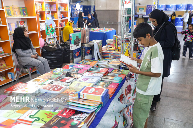 6th day of 36th Tehran Intl. Book Fair (TIBF)
