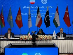 صادق: ترانزیت ایران به ۴۰ میلیون تن خواهد رسید
