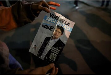 Colombian presidential candidate Miguel Uribe shot